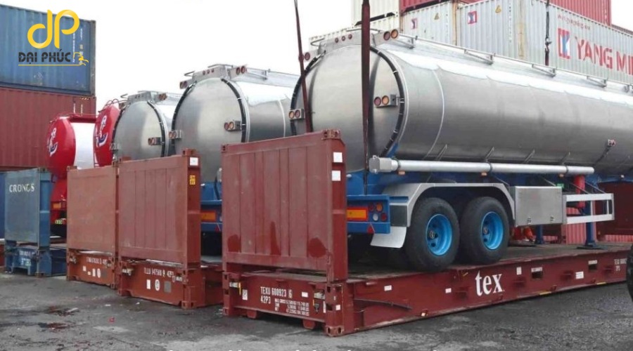 Ưu điểm container open top trong vận tải hàng siêu trường